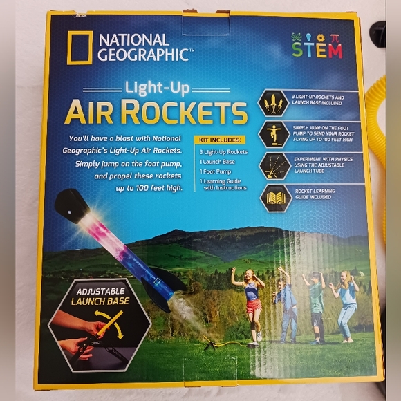 National Geographic Light-Up Air Rockets - Picture 6 of 8
